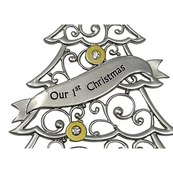 Ganz - Christmas Tree Ornament Engraved With‎ "Our 1st Christmas" - Picture 2 of 5